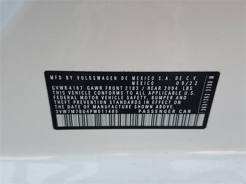 Certified 2023 Volkswagen Jetta SE w/ Panoramic Sunroof Package image 30