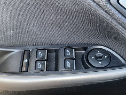 Used 2017 Ford Focus Titanium w/ Titanium Technology Package image 17