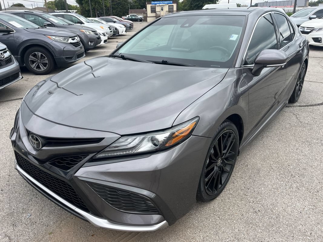 Used 2021 Toyota Camry XSE FWD image 1