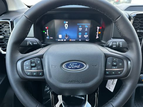 New 2025 Ford Ranger XLT w/ FX4 Off-Road Package AWD/4WD image 23