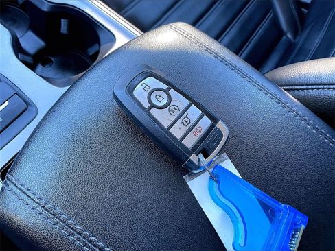 Used 2023 Ford Edge SEL w/ Convenience Package image 27