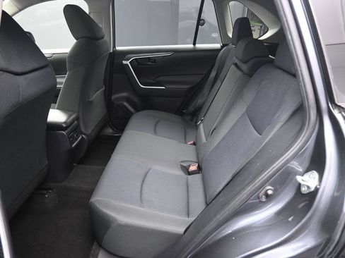 Certified 2022 Toyota RAV4 LE AWD/4WD image 20