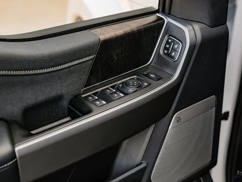 Used 2026 Ford F450 Lariat w/ FX4 Off-Road Package image 98