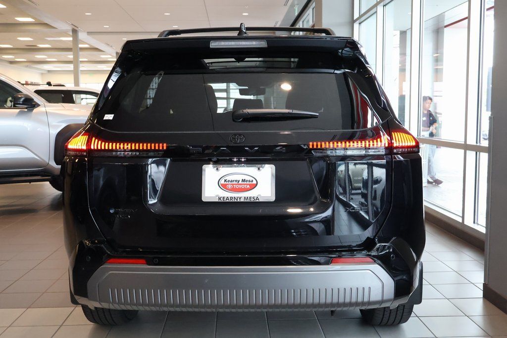 Used 2026 Toyota RAV4 XSE w/ Panoramic Sun Roof Package AWD/4WD image 5
