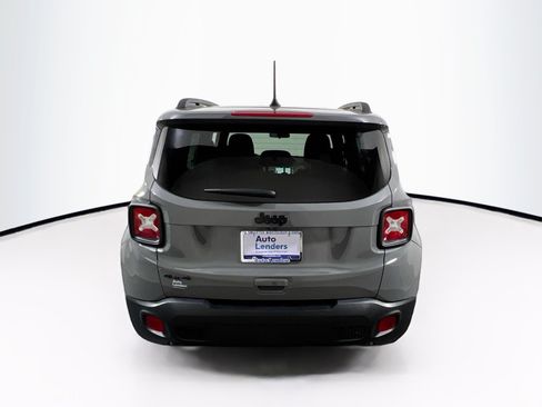 Used 2022 Jeep Renegade Altitude AWD/4WD image 6
