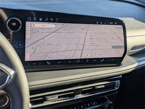 New 2026 Chevrolet Traverse LT w/ Sun and Wheel Package image 9