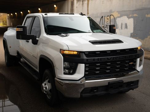 Used 2023 Chevrolet Silverado 3500 W/T w/ WT Fleet Convenience Package image 1