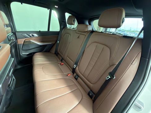 Used 2022 BMW X5 sDrive40i w/ M Sport Package image 27