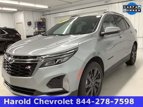 Certified 2023 Chevrolet Equinox RS w/ RS Leather Package image 3