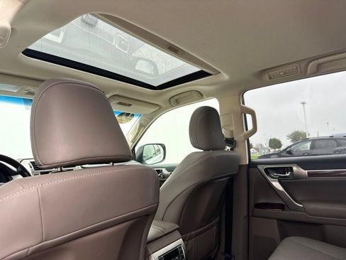 Used 2019 Lexus GX 460 Premium AWD/4WD image 19