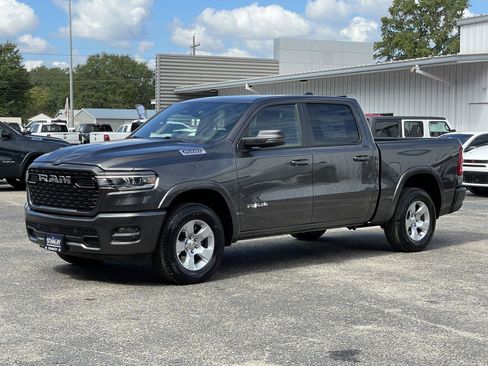 New 2026 RAM 1500 Lone Star image 3