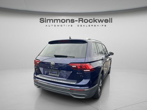Used 2022 Volkswagen Tiguan SE image 26