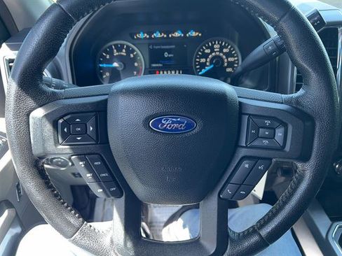 Used 2016 Ford F150 XLT w/ Equipment Group 302A Luxury AWD/4WD image 17