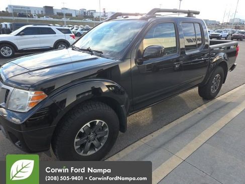 Used 2015 Nissan Frontier PRO-4X w/ Pro-4x Luxury Package image 20