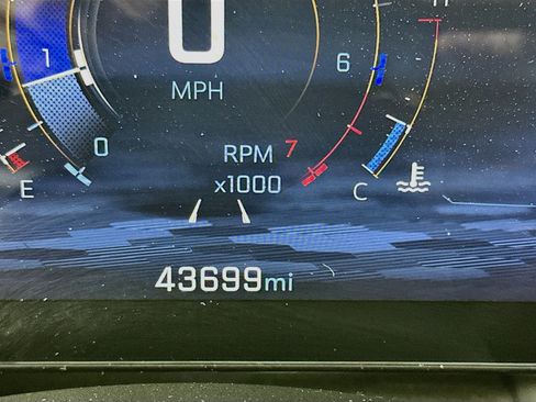 Used 2025 Chevrolet Equinox LT w/ Convenience Package II FWD image 19