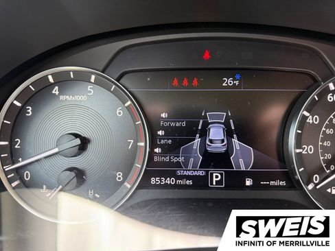 Used 2023 INFINITI QX50 Luxe AWD/4WD image 22