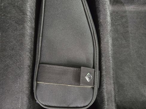 Used 2024 Rivian R1S Adventure AWD/4WD image 34