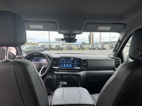 Used 2024 Chevrolet Silverado 1500 LTZ w/ Technology Package image 21