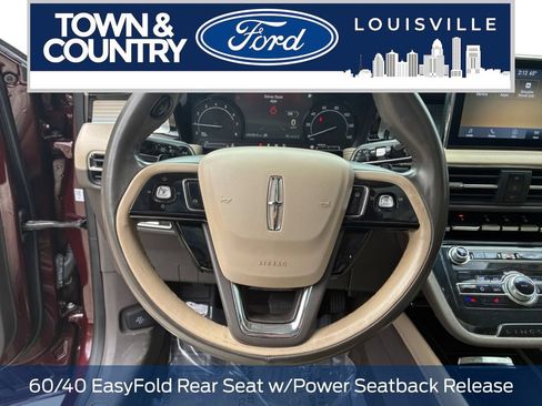 Used 2020 Lincoln Corsair FWD w/ Premium Package image 14