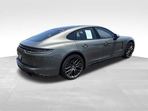 Used 2023 Porsche Panamera RWD image 11
