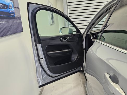 Certified 2022 Volvo XC60 B6 Inscription w/ Climate Package image 20