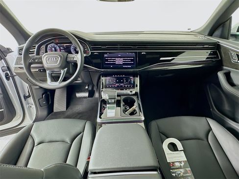 New 2026 Audi Q8 Premium Plus image 3