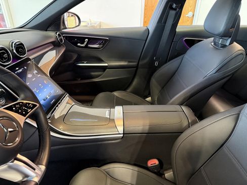 Used 2022 Mercedes-Benz C 300 4MATIC Sedan image 11