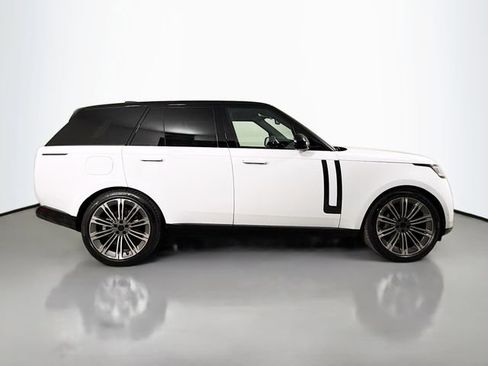 New 2026 Land Rover Range Rover SE AWD/4WD image 4