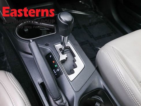 Used 2018 Toyota RAV4 XLE w/ Convenience Package image 13