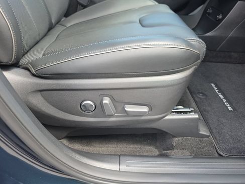 Used 2025 Hyundai Palisade Calligraphy FWD image 38