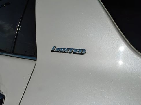 Used 2020 Toyota 4Runner Limited AWD/4WD image 28