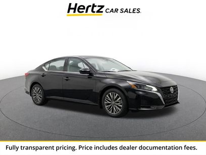 Used 2025 Nissan Altima 2.5 SV