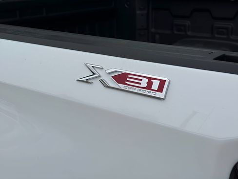 New 2026 GMC Sierra 1500 Elevation w/ Elevation Premium Package AWD/4WD image 7