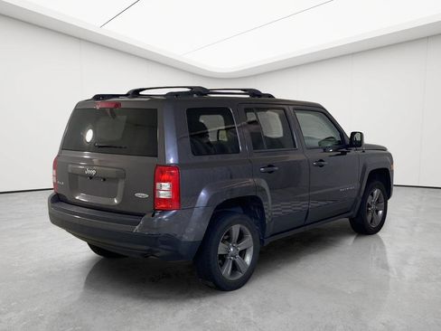 Used 2015 Jeep Patriot High Altitude AWD/4WD image 5