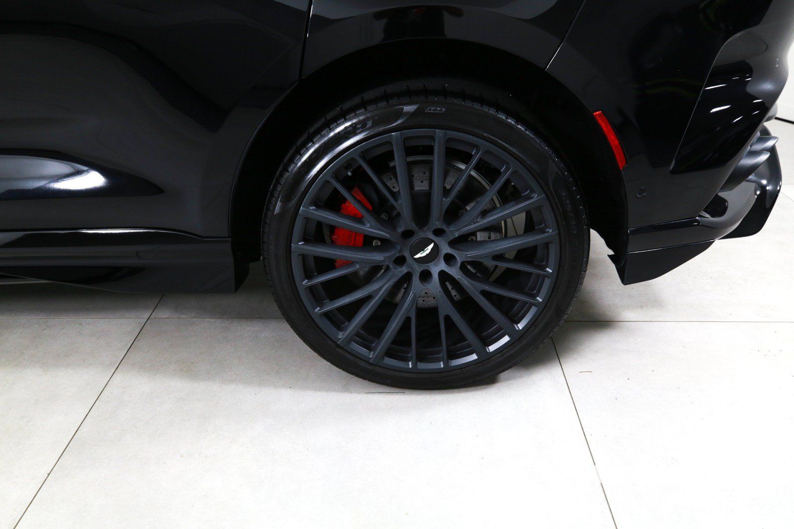 Used 2023 Aston Martin DBX 707 AWD/4WD image 37