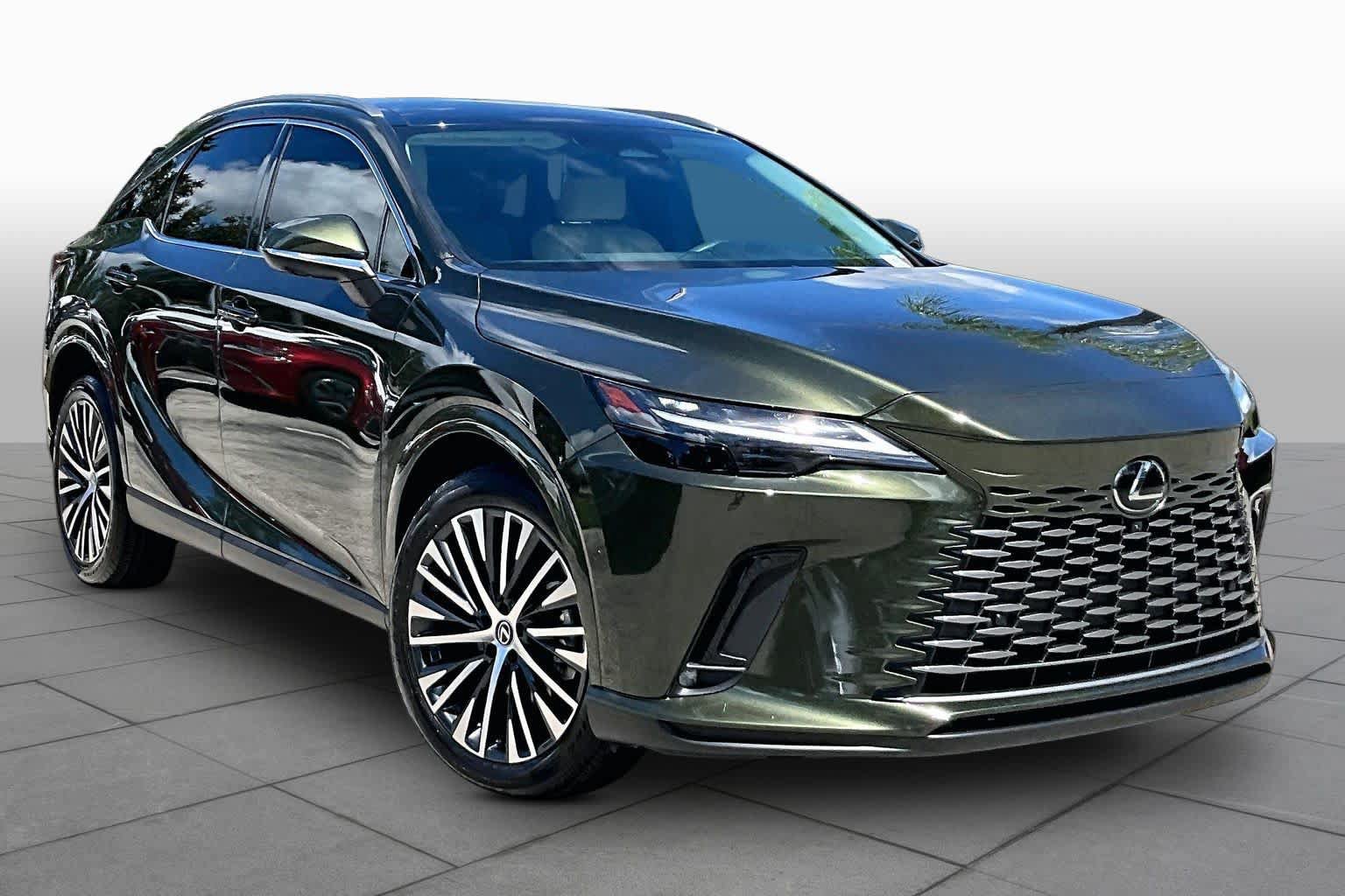 Used 2023 Lexus RX 350 Premium Plus w/ Cold Area Package FWD image 3
