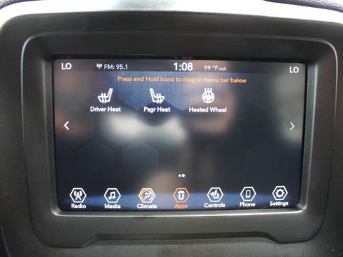 Used 2019 Jeep Renegade Altitude w/ Quick Order Package 2XM AWD/4WD image 13