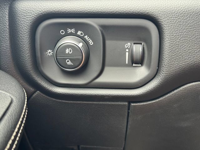 New 2027 RAM 3500 Big Horn AWD/4WD image 24