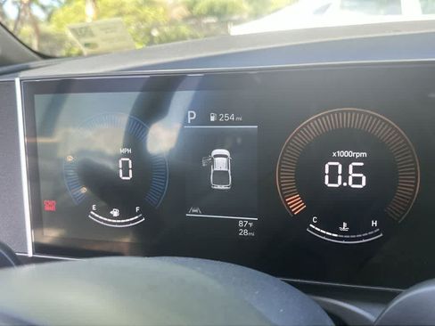 New 2026 Hyundai Santa Cruz SEL FWD image 19