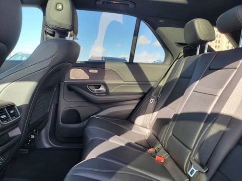 Used 2022 Mercedes-Benz GLE 350 4MATIC image 10