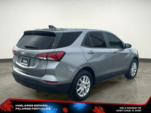 Used 2023 Chevrolet Equinox LS w/ LS Convenience Package FWD image 6