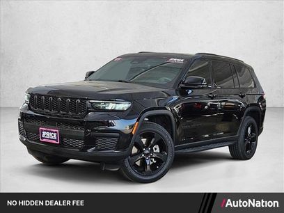 Used 2023 Jeep Grand Cherokee L Laredo
