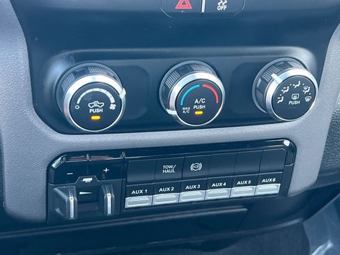 Used 2024 RAM 3500 SLT w/ Quick Order Package 2YG SLT image 20