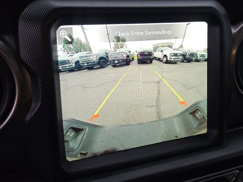 Used 2021 Jeep Gladiator Sport AWD/4WD image 38