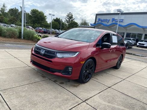 Used 2025 Honda Odyssey Sport-L image 4