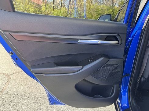 Used 2023 Kia Seltos LX image 28