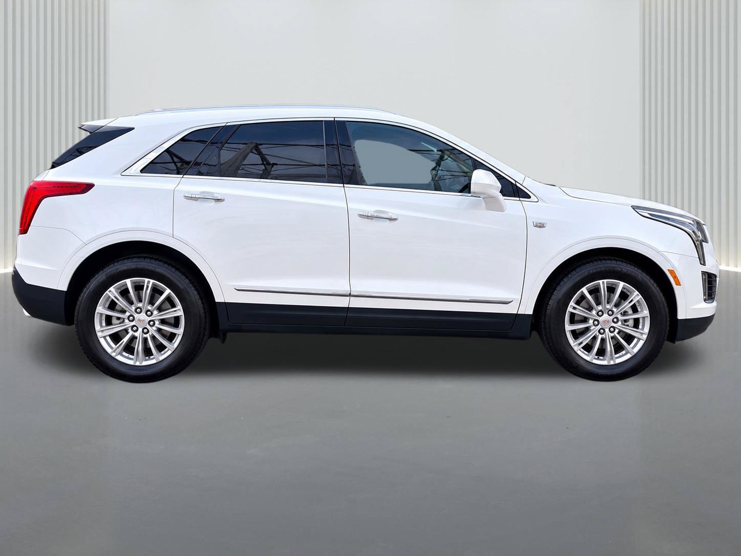 Used 2018 Cadillac XT5 Luxury FWD image 10