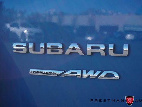 Used 2023 Subaru Impreza 2.0i Limited image 5