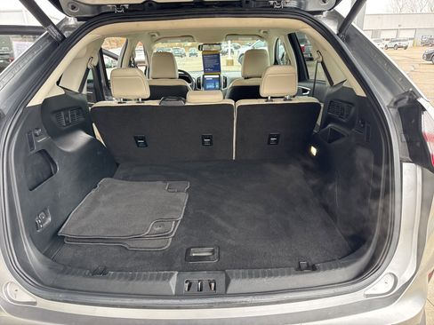 Certified 2021 Ford Edge Titanium image 38