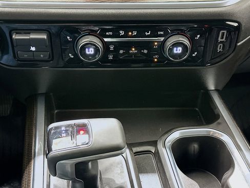 Used 2023 Chevrolet Silverado 1500 RST image 13